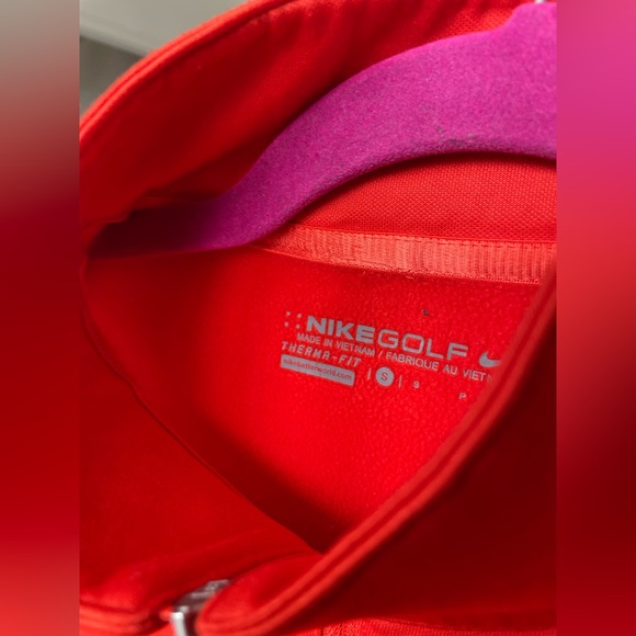 Nike Golf Womens Small 1/2 Zip Pullover Jacket | Closet Label #110.) - Picture 6 of 10